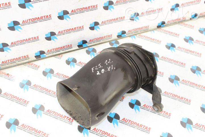 BMW X3 F25 Parte del condotto di aspirazione dell'aria 7601870