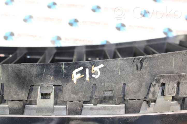 BMW X5 F15 Maskownica / Grill / Atrapa górna chłodnicy 7316075