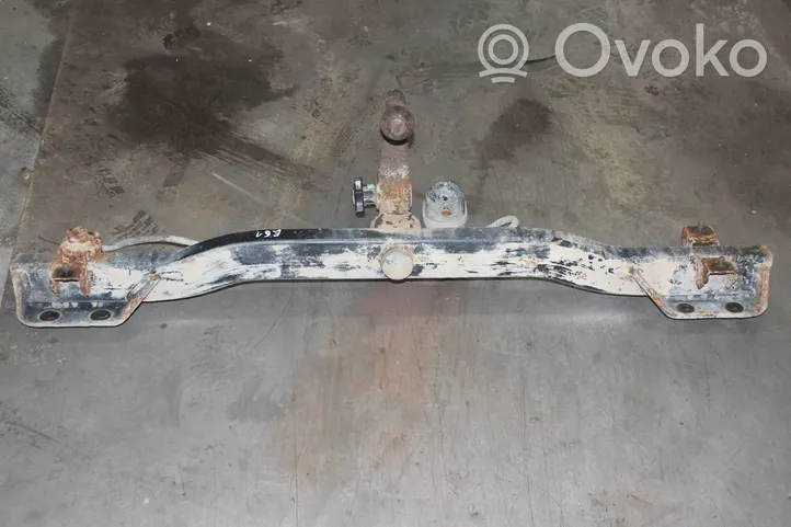 BMW 5 E60 E61 Barra di traino estraibile 31082020