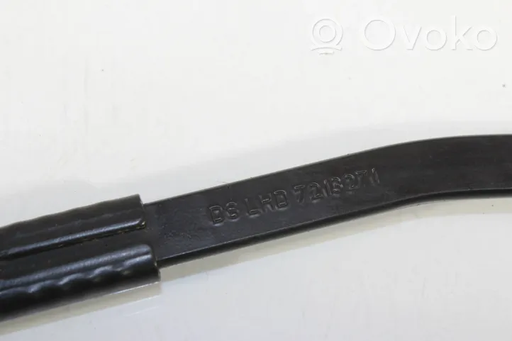 BMW X3 F25 Front wiper blade arm 7213271