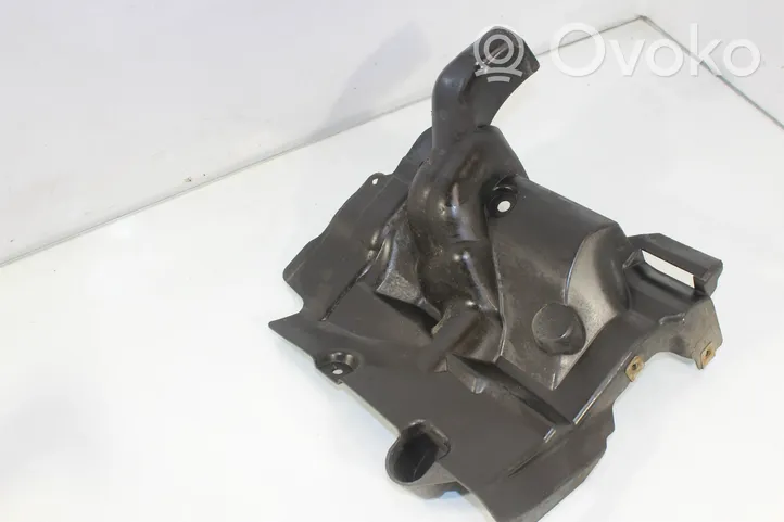 BMW 7 F01 F02 F03 F04 Couvre-soubassement avant 7228688