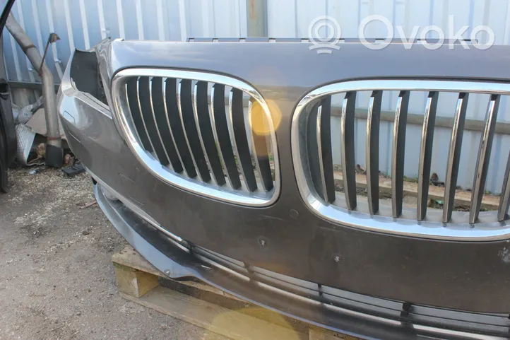 BMW 7 F01 F02 F03 F04 Передний бампер 7332264