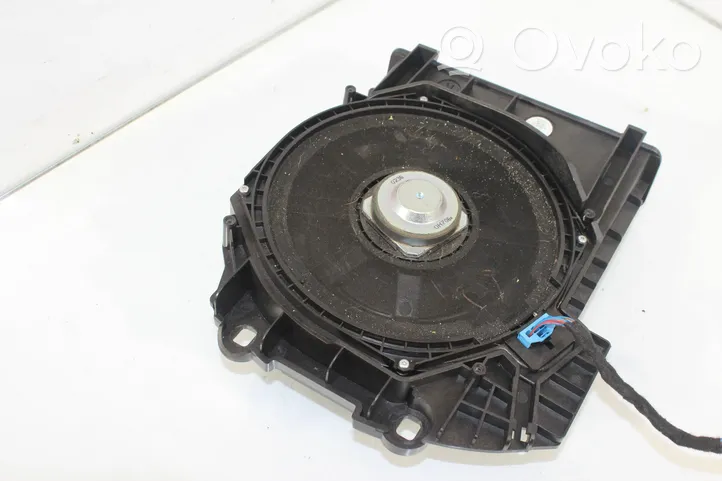 BMW 5 F10 F11 Enceinte subwoofer 9195200