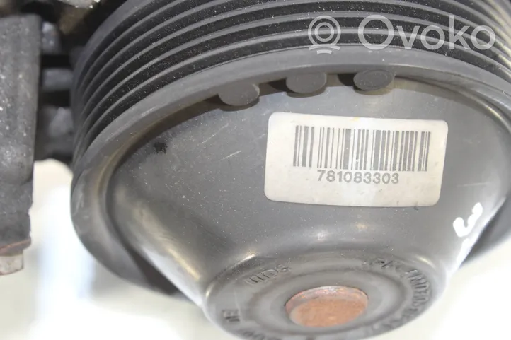 BMW 3 F30 F35 F31 Pompe de circulation d'eau 781083303