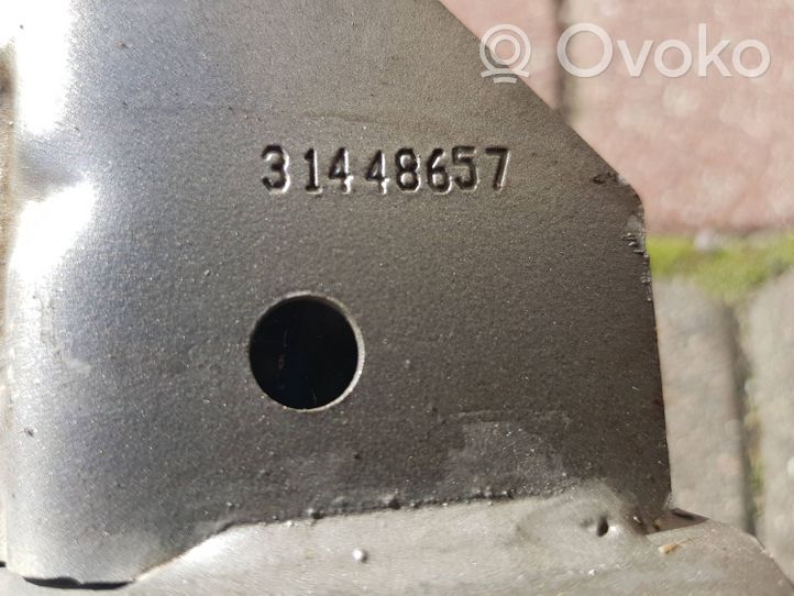 Volvo XC40 Poprzeczka zderzaka tylnego 31448657