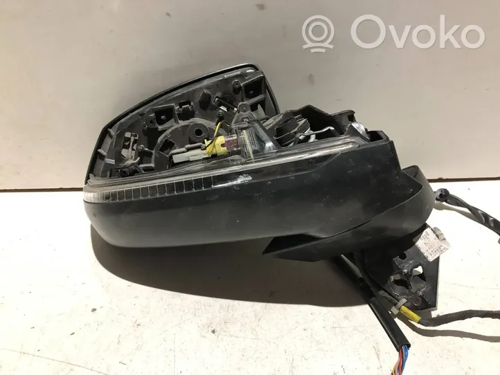 Audi Q7 4M Elektryczne lusterko boczne drzwi przednich E1041367