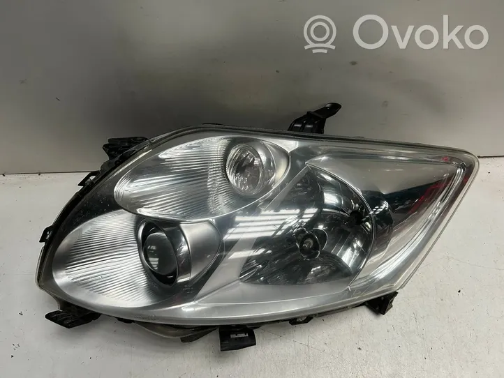 Toyota Auris 150 Phare frontale 8596752020