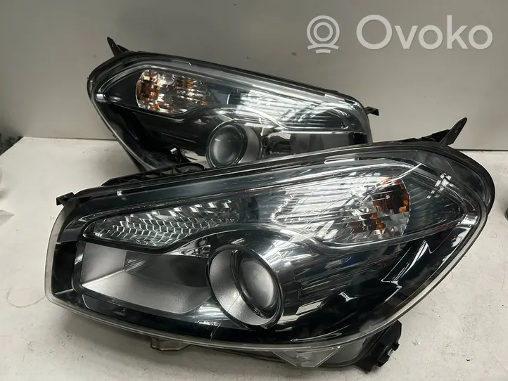 Nissan Qashqai Lot de 2 lampes frontales / phare 26060BR00B