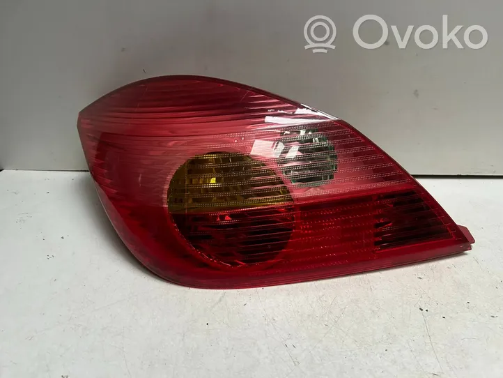 Chevrolet Tigra B Lampa tylna 93162483