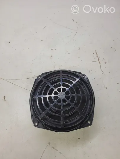 Audi A1 Subwoofer-bassokaiutin 8X0035412