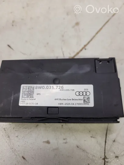 Audi A4 S4 B9 8W AUX-pistokeliitin 8W0035726