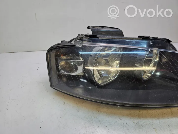 Audi A3 S3 8P Phare frontale 8P0941004L