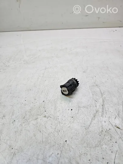 Audi A4 S4 B7 8E 8H Front door lock (next to the handle) 8E2837064