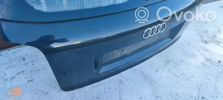 Audi A3 S3 8P Tylna klapa bagażnika 