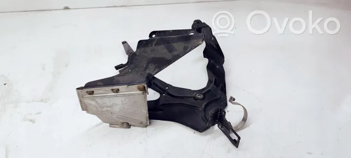 Audi Q7 4L Webasto auxiliary heater mount bracket 7L0819750G