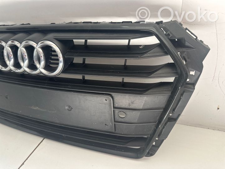 Audi A4 S4 B9 Maskownica / Grill / Atrapa górna chłodnicy 8W0853651