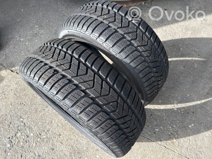 Audi A3 S3 8V Opony zimowe R17 20550R1793