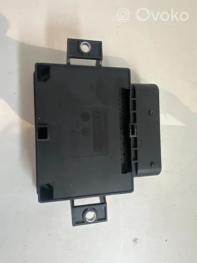 BMW 3 F30 F35 F31 Hand brake control module 6863277