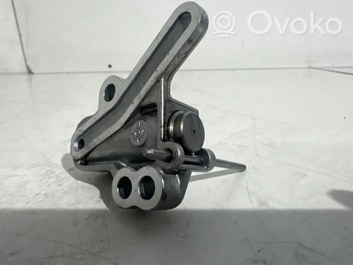 BMW 3 E90 E91 Timing belt/chain tensioner 7797905