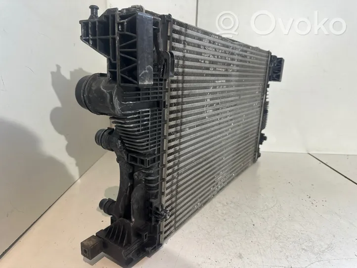 Mercedes-Benz A W177 Radiateur de refroidissement A2475000203