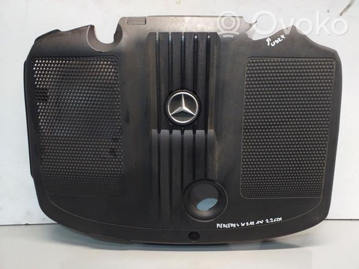 Mercedes-Benz E AMG W212 Apdaila variklio dangčio spynos A6510102767