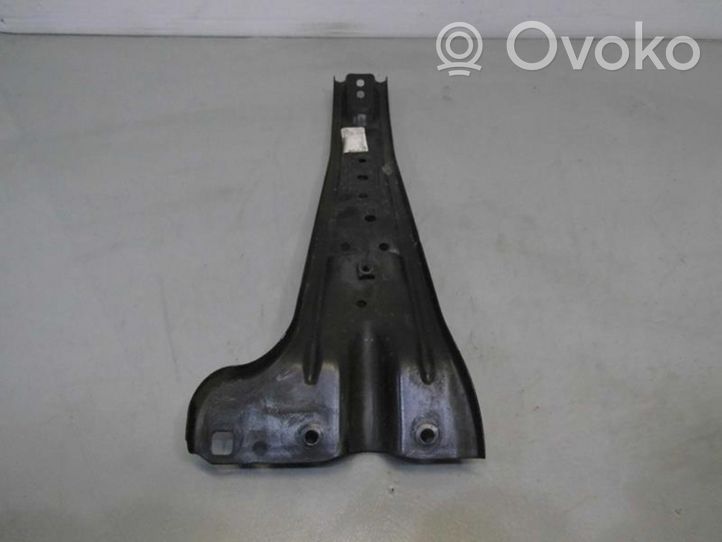 Porsche Cayenne (92A) Rivestimento della modanatura della chiusura del vano motore/cofano 