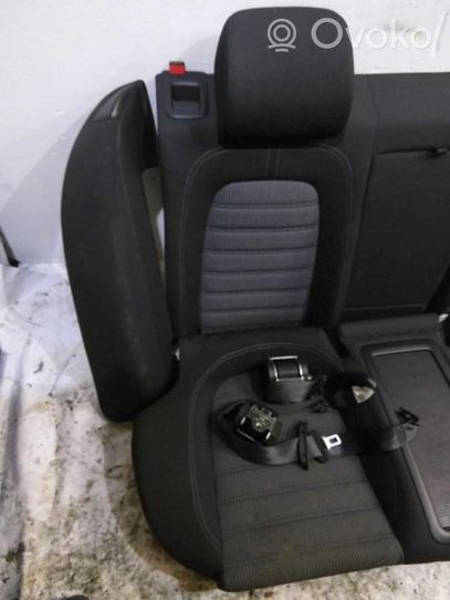 Volkswagen PASSAT CC Galinė sėdynė 