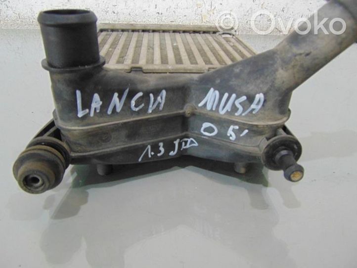 Lancia Musa Chłodnica powietrza doładowującego / Intercooler 