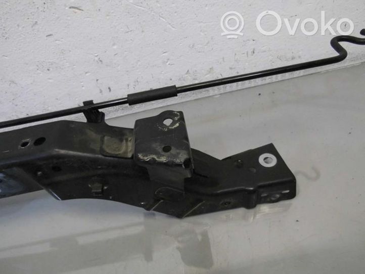 Chevrolet Orlando Pannello di supporto del radiatore 