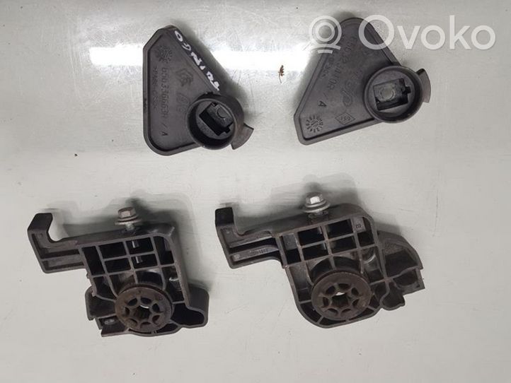 Renault Twingo III Staffa di montaggio del radiatore 656336663R 656323410R 215