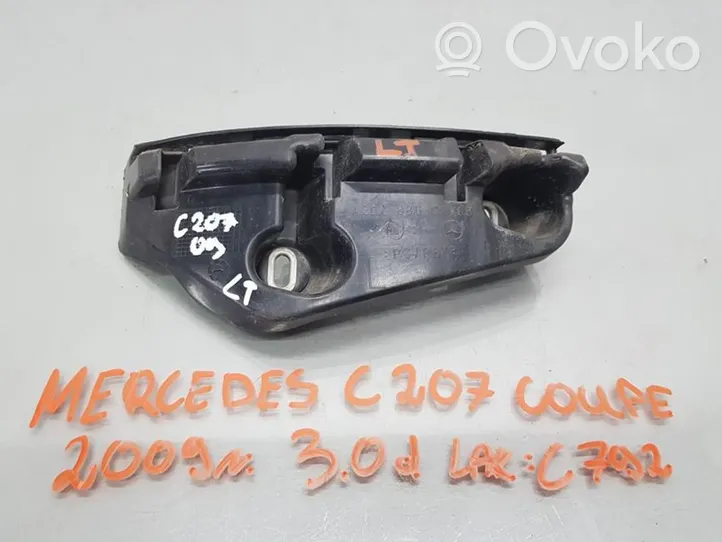 Mercedes-Benz CLK C207 A207 Support de pare-chocs arrière A2078850365