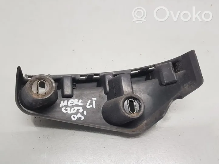 Mercedes-Benz CLK C207 A207 Staffa di rinforzo montaggio del paraurti posteriore A2078850365