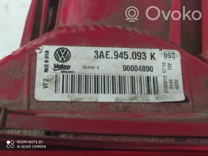 Volkswagen PASSAT B7 Feux arrière sur hayon 3AE945093K