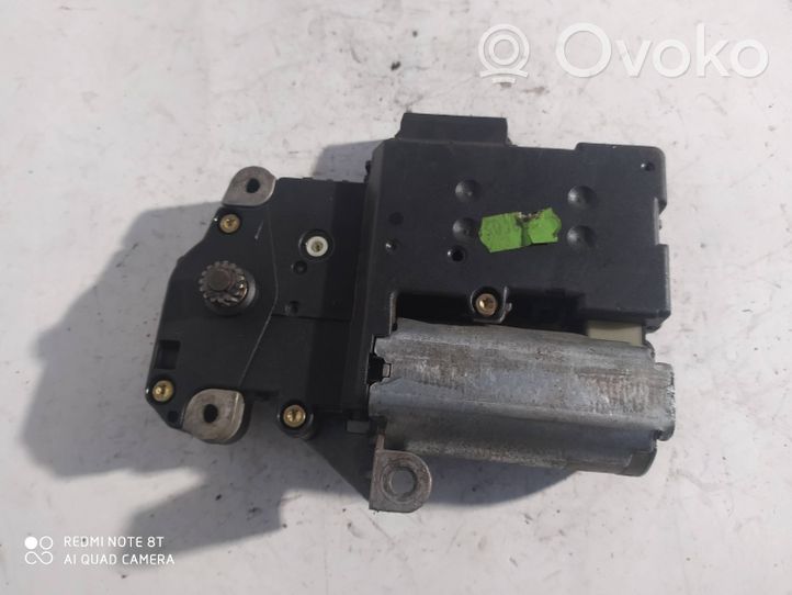 Opel Vectra B Stoglangio varikliukas/ pavara 90503754