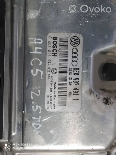 Audi A4 S4 B6 8E 8H Calculateur moteur ECU 8E0907401T