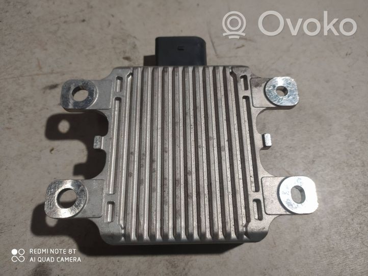 Volkswagen Touareg II Module de commande suspension 7P0927601