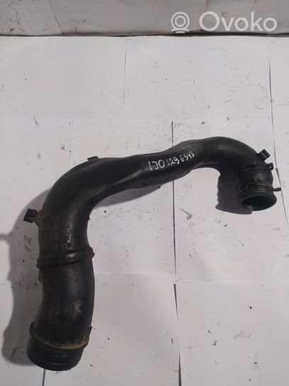 Volkswagen Golf IV Tube d'admission de tuyau de refroidisseur intermédiaire 1J0129654S