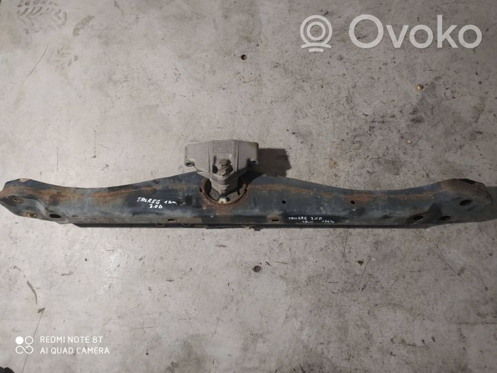 Volkswagen Touareg II Supporto della scatola del cambio 7PX399227X