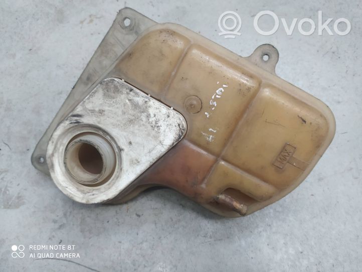 Audi A4 S4 B5 8D Vase d'expansion / réservoir de liquide de refroidissement 8D0121403C