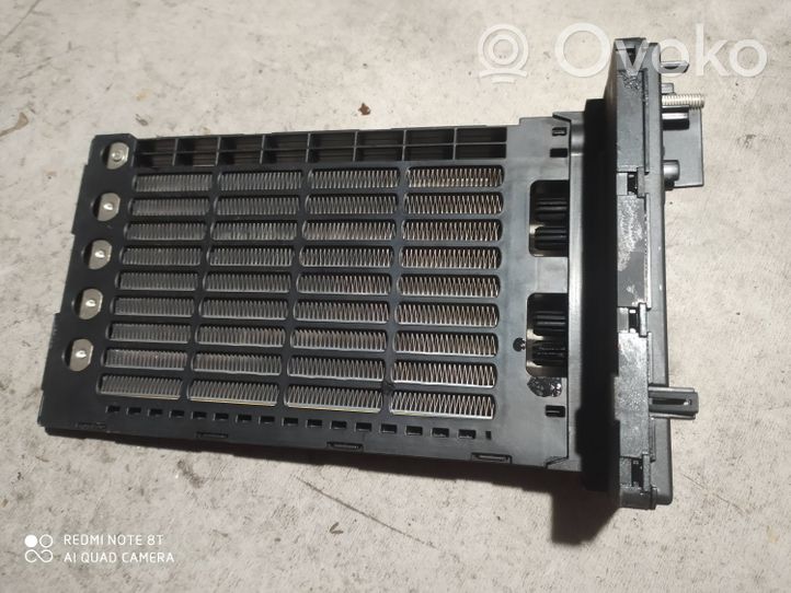 Volkswagen Touareg II Radiateur électrique de chauffage auxiliaire 7P0963235