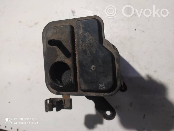 Audi A3 S3 8P Serbatoio a carbone attivo per il recupero vapori carburante 1K0201801C