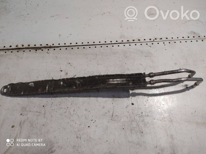 Volkswagen Touareg II Power steering radiator 7P0422885B