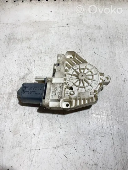 Volkswagen Touareg II Rear door window regulator motor 8K0959812A