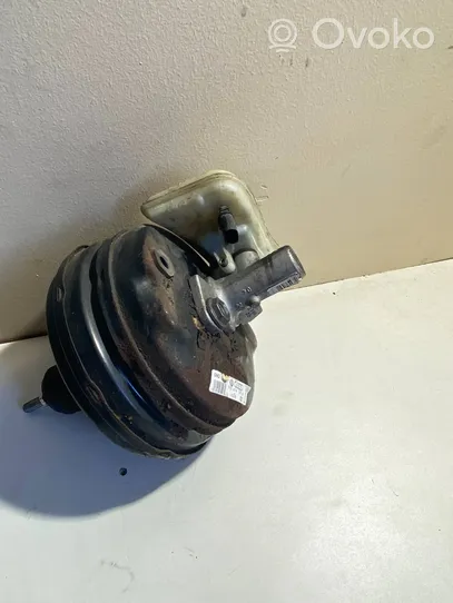 Volkswagen PASSAT B5.5 Brake booster 3B0614105B