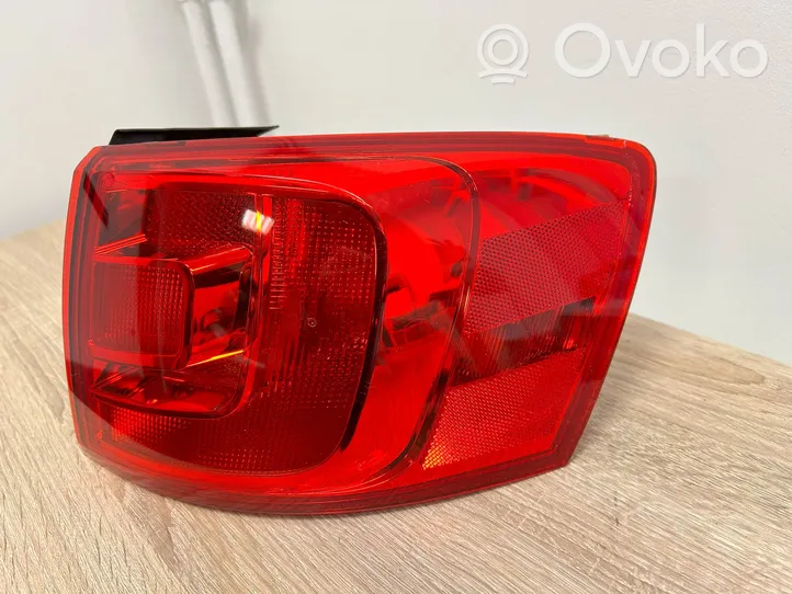 Volkswagen Jetta VI Lampa tylna 5C694509D