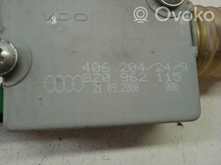 Audi A2 Centrinio užrakto vakuuminė pompa 8Z0962115