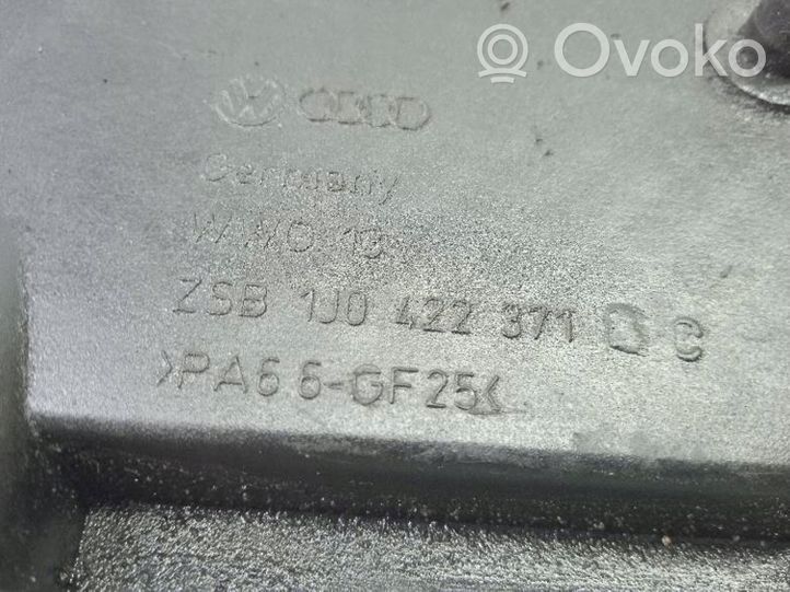 Volkswagen Golf IV Inne części komory silnika 1J0422371