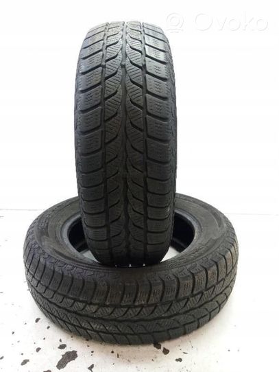 Volkswagen PASSAT B5 R15 winter tire UNIROYAL