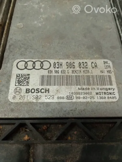 Audi Q7 4L Moottorin ohjainlaite/moduuli 03H906032CA
