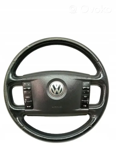 Volkswagen Touareg I Steering wheel 